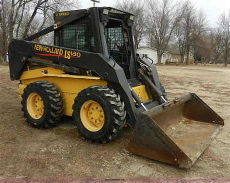 new holland ls 180 skid steer specs|used new holland ls180 for sale.